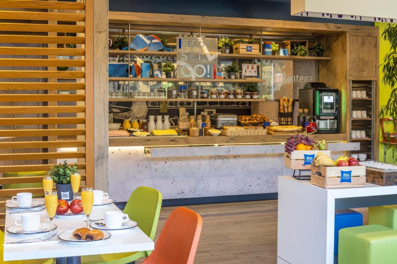 Ibis Budget Barcelona San Andrés de la Barca Buitenkant foto