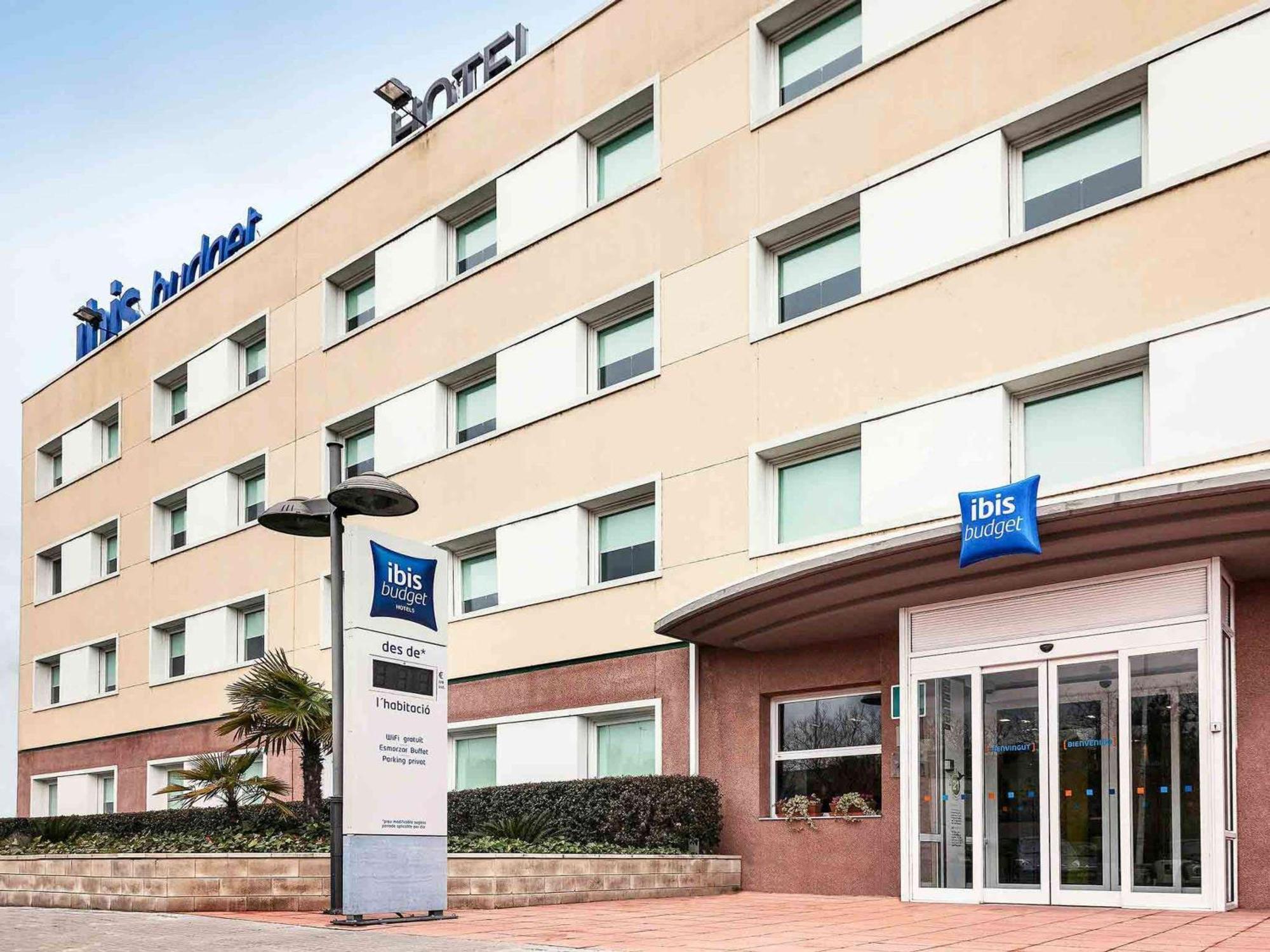 Ibis Budget Barcelona San Andrés de la Barca Buitenkant foto